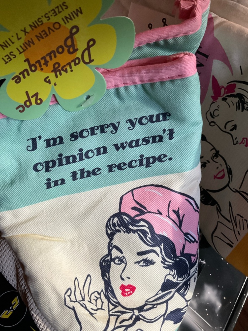 Retro Kitchen Oven Mitt with Sassy Quote - Mint, Pink, Cream